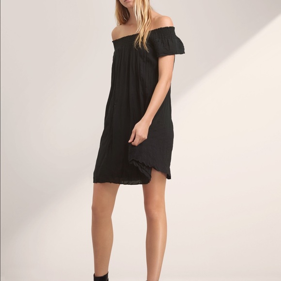 Aritzia shoulder dress