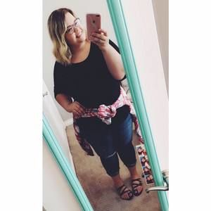 Meet your Posher, Sara