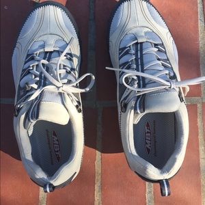 Women's Size 9 MBT athletic shoes