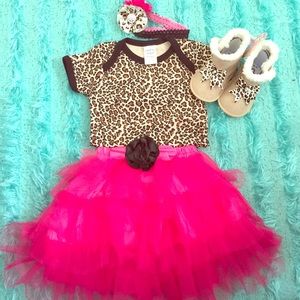 6-12 mos. baby outfit brand new