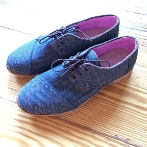 Toms Oxfords