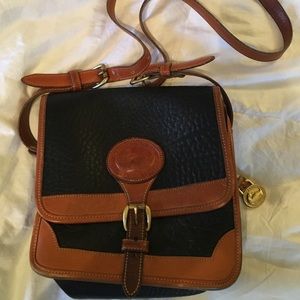 Dooney and Bourke Women's crossbody purse