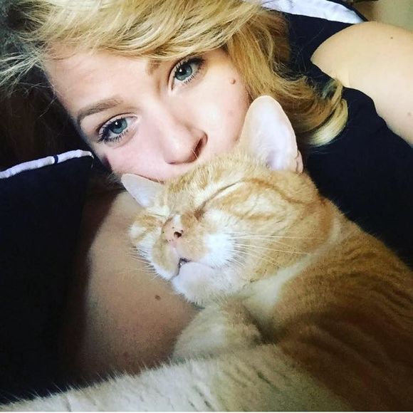 Meet your Posher, Avalon