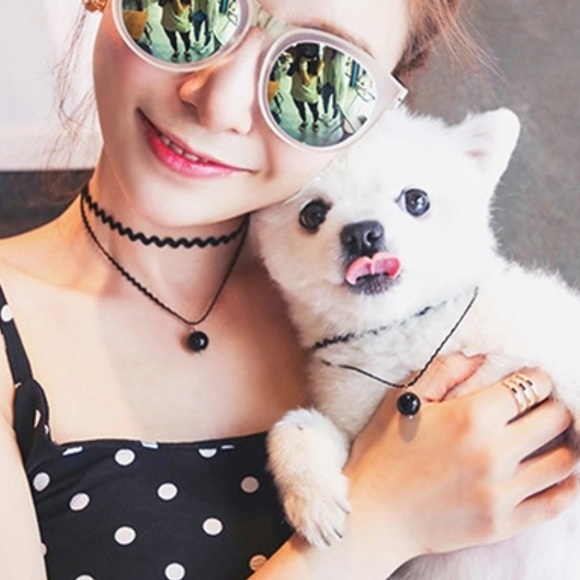 (T3) Black Choker Necklace - Picture 4 of 4