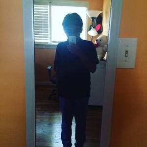 Meet your Posher, Victor