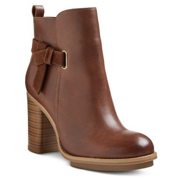 Bow vegan suede and leather heeled boots