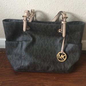 Michael Kors purse