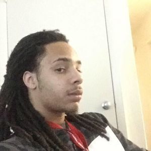 Meet your Posher, Javier