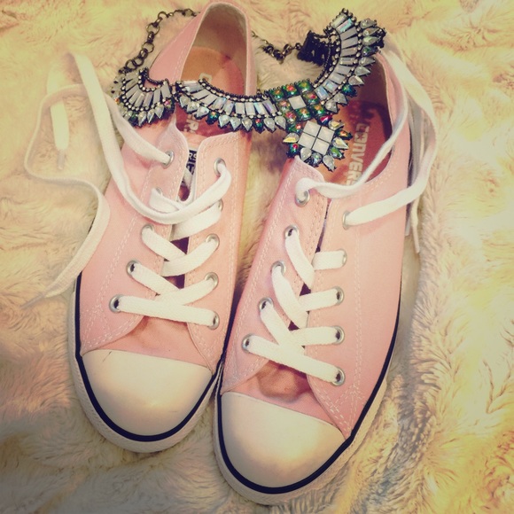 Converse Shoes - PINK Converse