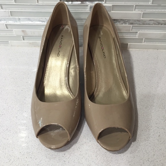 Bandolino Nude Wedge