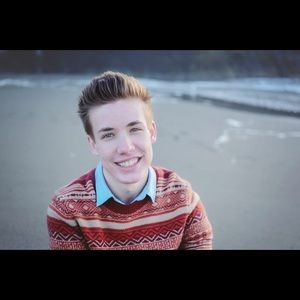 Meet your Posher, Seth