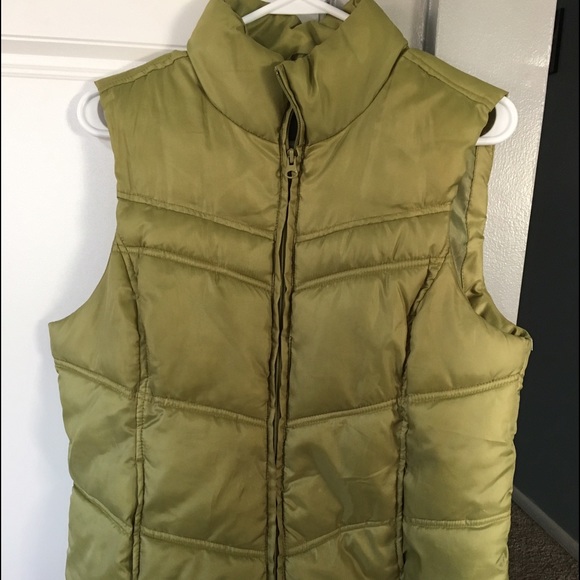 Puffer vest
