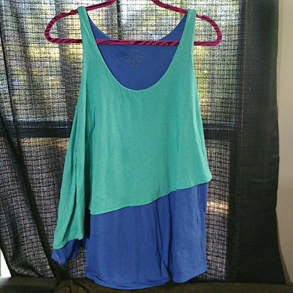 Two tone tank sz XXL