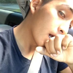 Meet your Posher, Eduardo