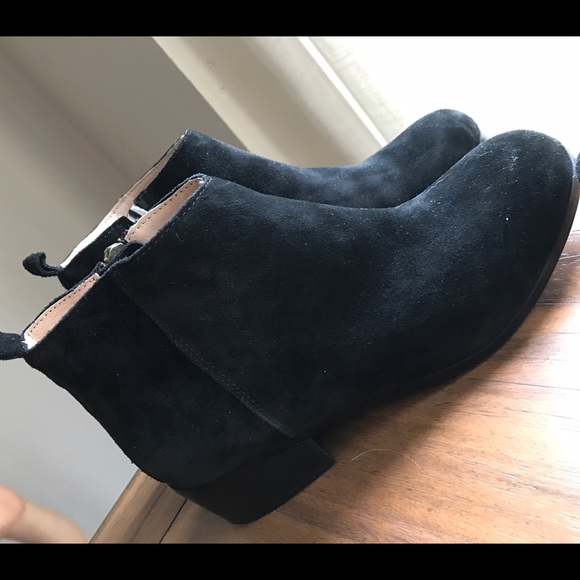 Lands End suede ankle boots! ❤️🍂