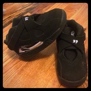 Black Jordan 8s