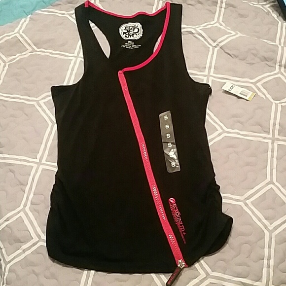 Nwt Eckored Zip Tank Size Small