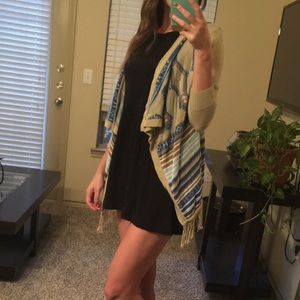 Fringed Aztec print cardi
