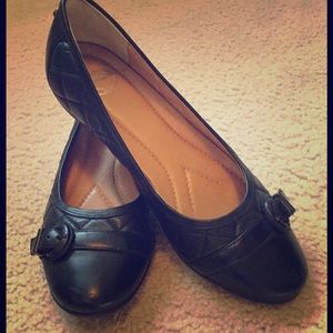 Nurture leather flats