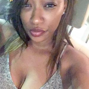 Meet your Posher, Asianna