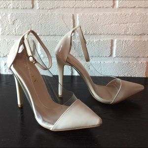 Nude Lola Shoetique pumps