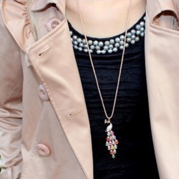 ❤️❤️ Gorgeous peacock necklace. - Picture 3 of 3