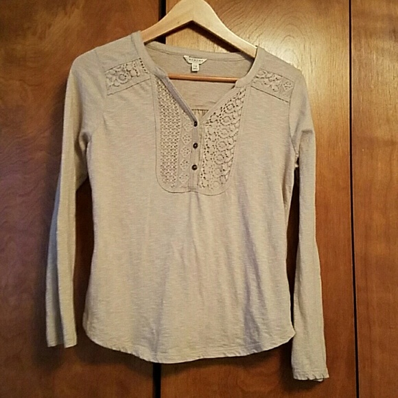 Ladies casual top - Picture 1 of 1