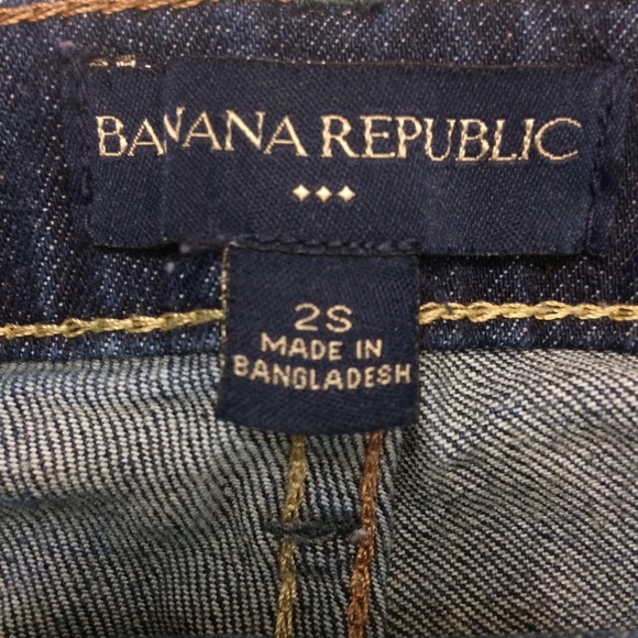 ✨SALE✨Banana Republic 2Short Jeans...Look New 💕 - Picture 3 of 4