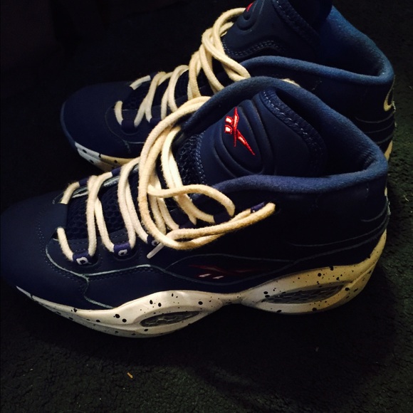 Reeboks - Picture 2 of 3