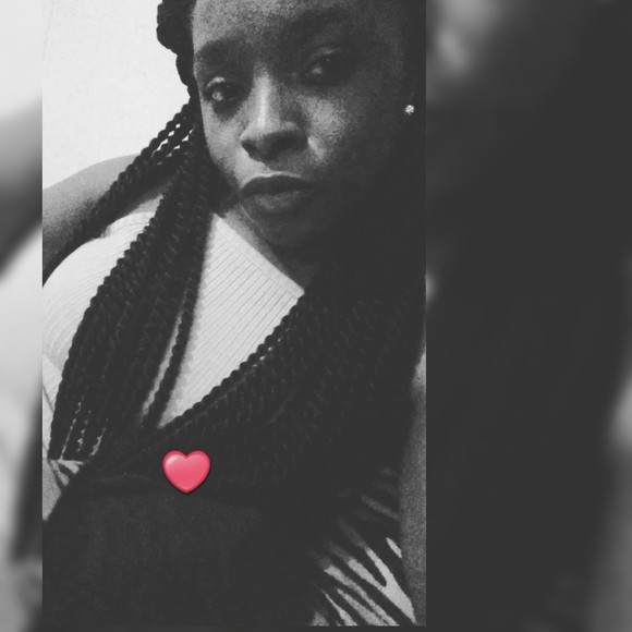Meet your Posher, Jasmine