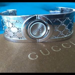 Sold on Tradesy Gucci Guccissima Swirl Watch