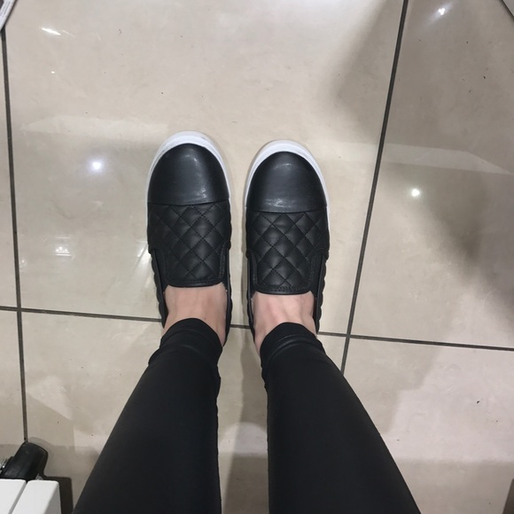 steve madden zaander
