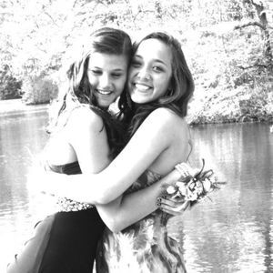 Meet your Posher, Ally