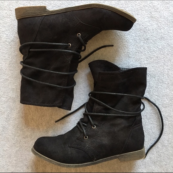 Black Lace Up Slouchy Boots