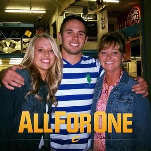 Meet your Posher, Kim