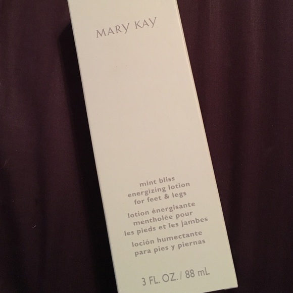 Mary Kay leg and foot lotion
