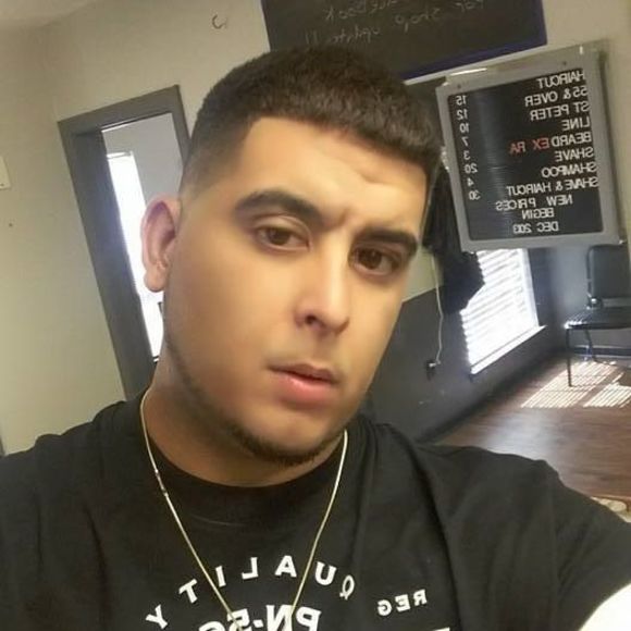 Meet your Posher, Chris - Picture 1 of 1