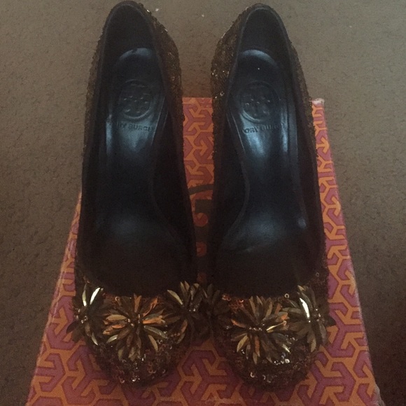 Tory Burch Shoes - Tory Burch Katrina Sequin Pumps Tory Burch Shoes - Tory Burch Katrina Sequin Pumps