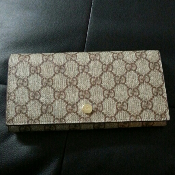 Gucci women wallet new
