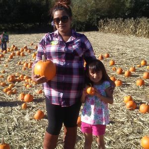 Meet your Posher, Monabel