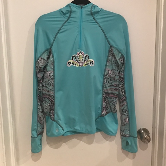 Athleta SPF workout shirt medium