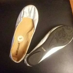 New doll house silver flats
