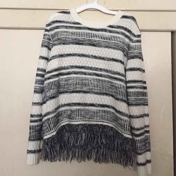 F21 knit fringe bottom sweater