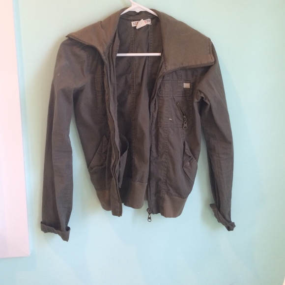 hunter green billabong jacket