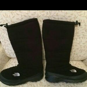 NEW NORTHFACE BOOTS