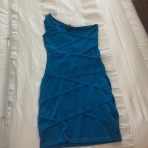 Bebe dress