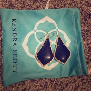 Black/gold Kendra Scott earrings