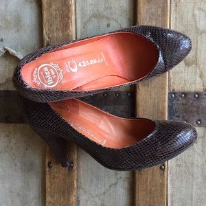 Jeffrey Campbell snakeskin Pumps