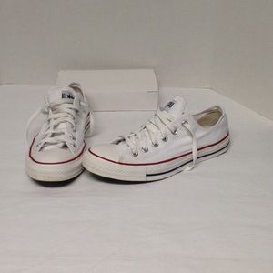 White Chuck Converse All Star