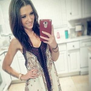 Meet your Posher, Carissa